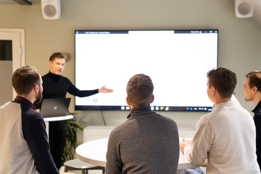 Data Clinic - Koulutukset ja konsultointi